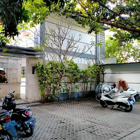 Seminyak Beach Tropical Hideaway Apartment Exterior photo